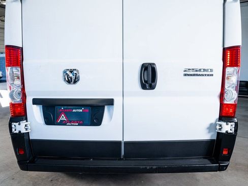 Used 2023 RAM ProMaster 2500 image 7