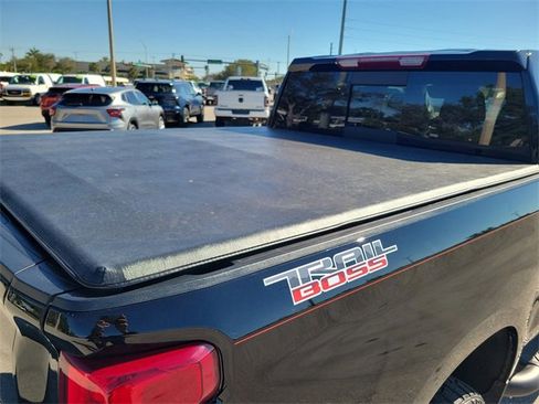 Certified 2021 Chevrolet Silverado 1500 LT Trail Boss w/ Convenience Package II image 6