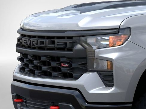 New 2026 Chevrolet Silverado 1500 Custom Trail Boss w/ LPO, Dark Essentials Package AWD/4WD image 13