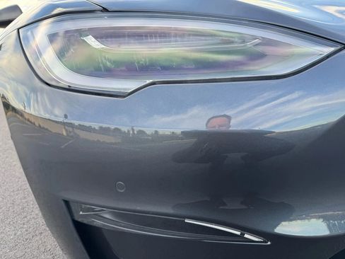 Used 2022 Tesla Model S image 13