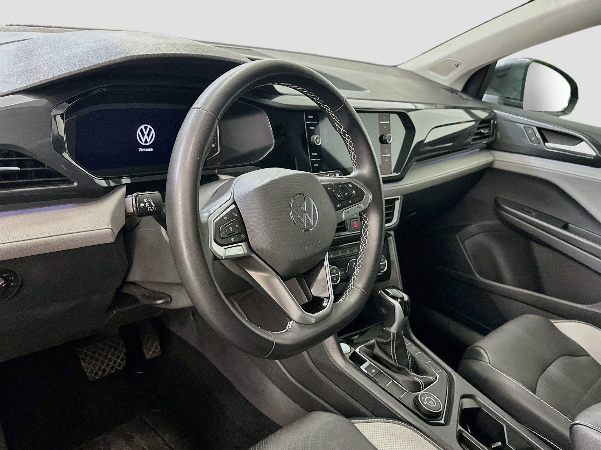 Used 2023 Volkswagen Taos SEL AWD/4WD image 18