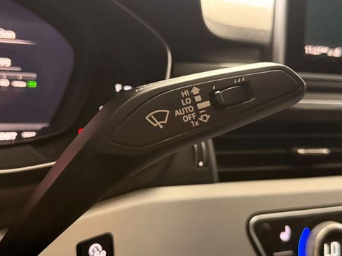 Used 2019 Audi S4 Premium Plus w/ Premium Plus Package image 31