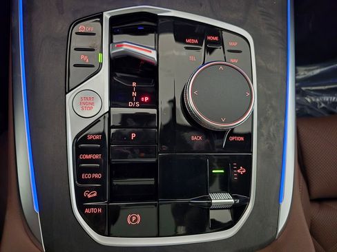 New 2026 BMW X7 xDrive40i AWD/4WD image 34
