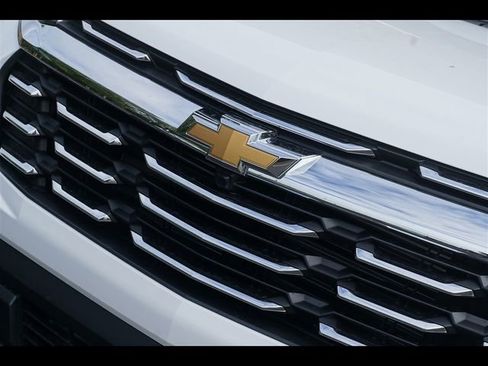 New 2026 Chevrolet Equinox LT image 19