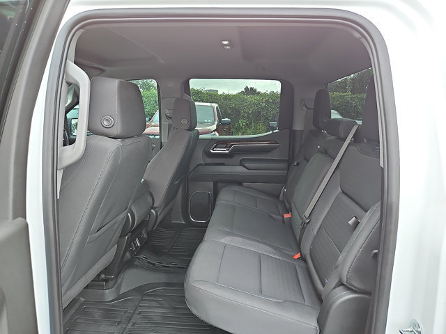 Used 2023 GMC Sierra 1500 Elevation w/ LPO, Elevation Black Package AWD/4WD image 10
