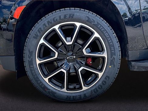 Used 2023 Chevrolet Tahoe RST AWD/4WD image 9