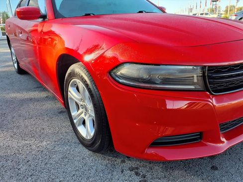 Used 2022 Dodge Charger SXT image 19