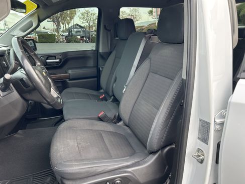 Used 2019 Chevrolet Silverado 1500 LT w/ All-Star Edition image 13