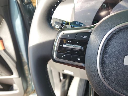 New 2026 Kia Carnival SX image 29