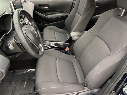 Used 2019 Toyota Corolla SE image 19