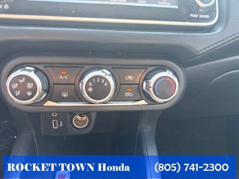 Used 2020 Nissan Versa S FWD image 15