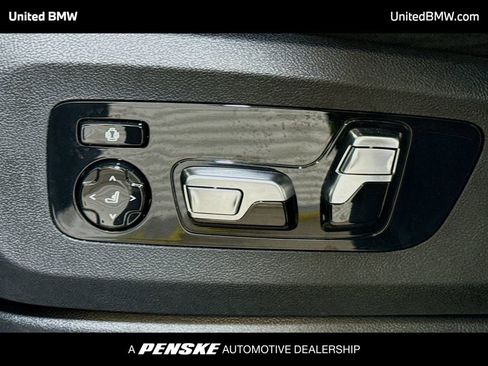 Used 2026 BMW X7 xDrive40i w/ Premium Package AWD/4WD image 4