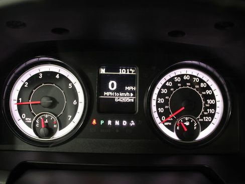 Used 2024 RAM 1500 Classic SLT AWD/4WD image 29