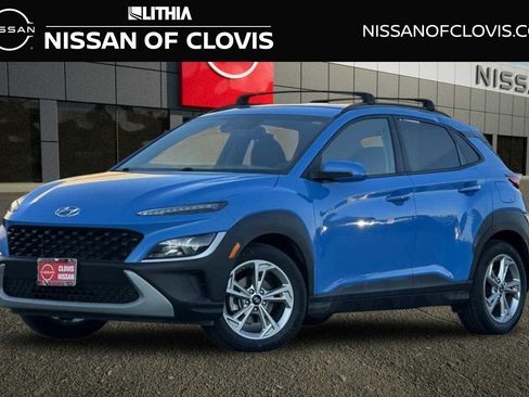 Used 2022 Hyundai Kona SEL image 1