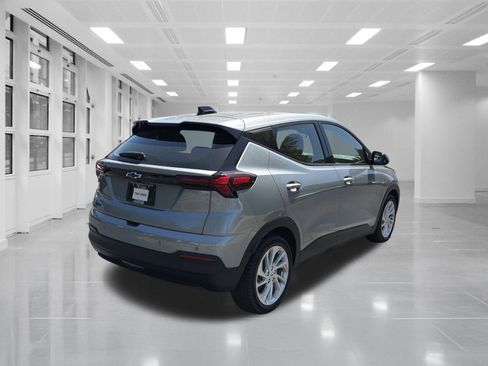New 2027 Chevrolet Bolt LT w/ Comfort Package FWD image 5