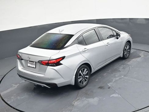 Used 2025 Nissan Versa SV w/ Trunk Package image 17