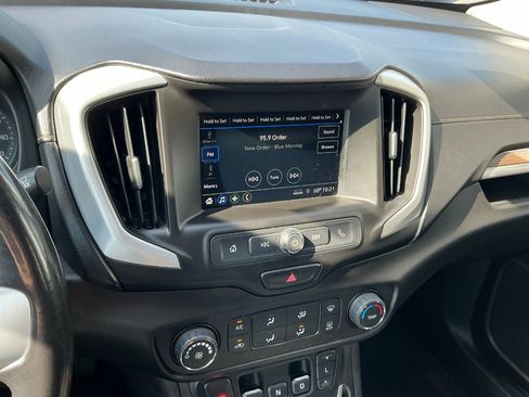 Used 2019 GMC Terrain SLE image 12