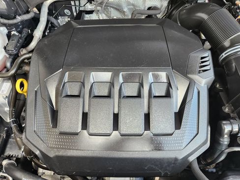 Used 2020 Audi Q3 2.0T Premium AWD/4WD image 32
