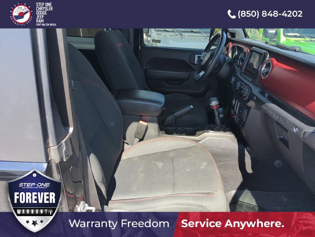 Used 2022 Jeep Wrangler Rubicon AWD/4WD image 25