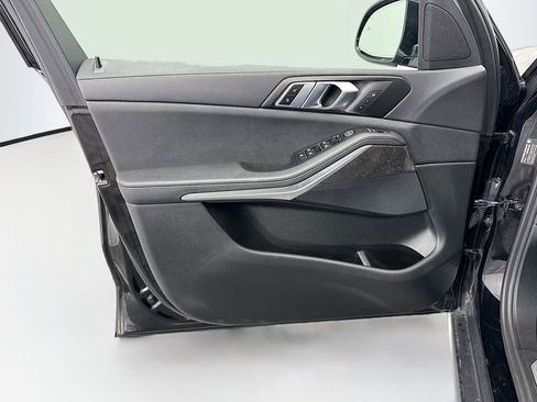 Used 2022 BMW X5 sDrive40i w/ Parking Assistance Package image 23