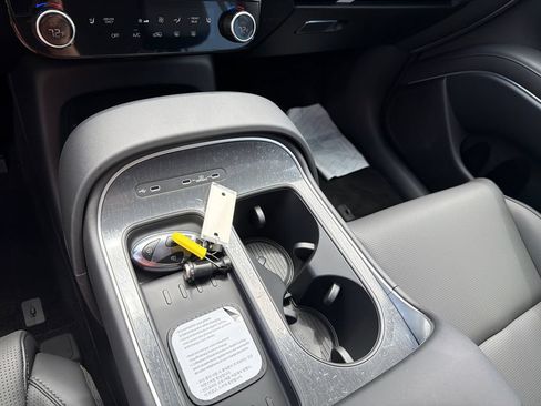 New 2026 Hyundai Palisade FWD Hybrid image 32