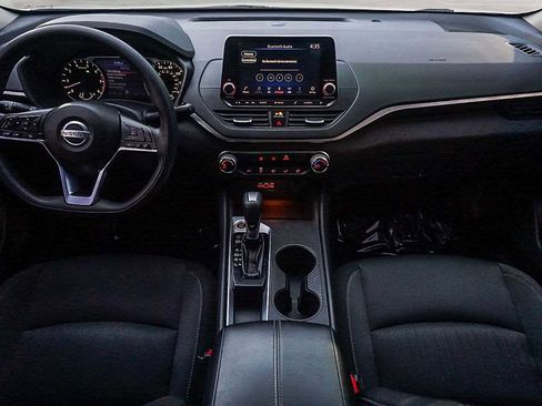 Used 2019 Nissan Altima 2.5 S image 12