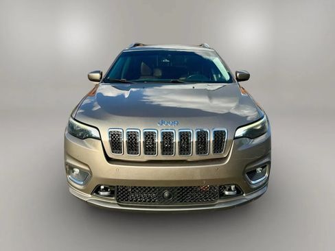 Used 2019 Jeep Cherokee Overland w/ Technology Group AWD/4WD image 8