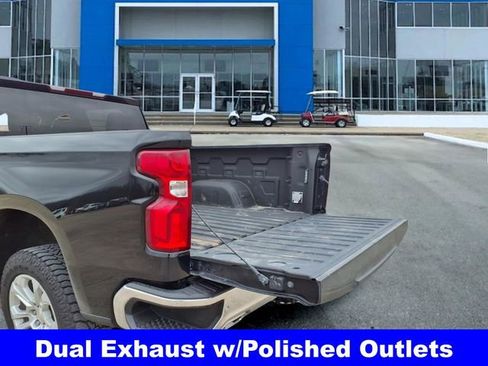 Used 2022 Chevrolet Silverado 1500 LTZ image 25
