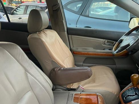 Used 2006 Lexus RX 330 AWD image 8