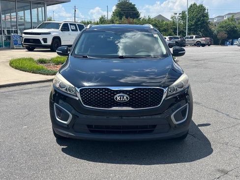 Used 2018 Kia Sorento LX AWD/4WD image 22