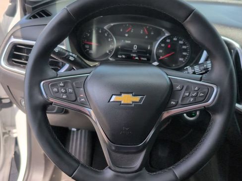 Used 2024 Chevrolet Equinox LT AWD/4WD image 7