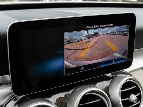 Used 2019 Mercedes-Benz C 300 Sedan image 17