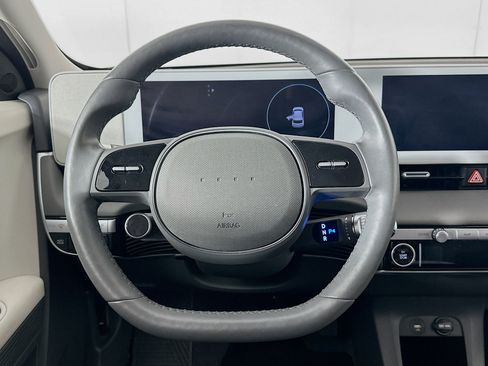 Used 2024 Hyundai Ioniq 5 SEL RWD image 18