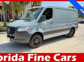 Used 2024 Mercedes-Benz Sprinter 2500 video 1