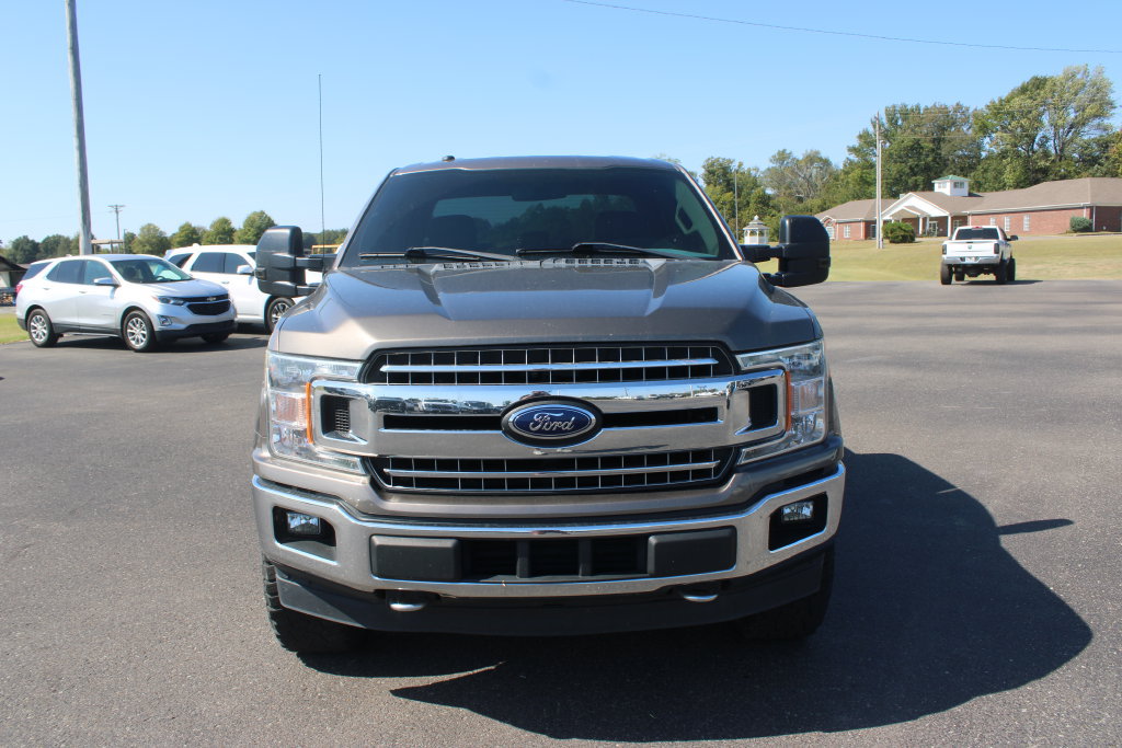 Used 2018 Ford F150 XLT w/ Equipment Group 302A Luxury AWD/4WD image 3