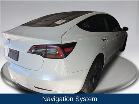Used 2023 Tesla Model 3 Standard Range RWD image 5