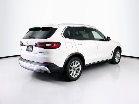 Used 2023 BMW X5 xDrive40i w/ Climate Comfort Package image 9