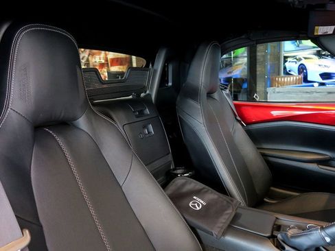 Used 2022 MAZDA MX-5 Miata Grand Touring w/ Weather Package image 29