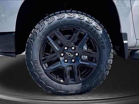 New 2026 Chevrolet Silverado 1500 Custom Trail Boss AWD/4WD image 12