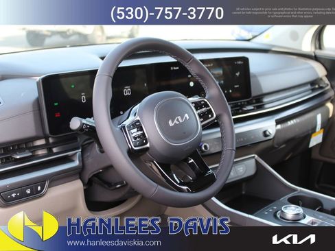 New 2026 Kia Carnival LXS image 11