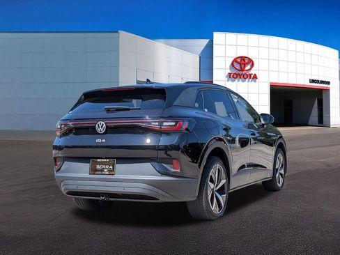 Used 2023 Volkswagen ID.4 Pro S AWD/4WD image 10