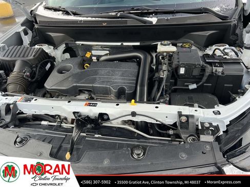 Certified 2024 Chevrolet Equinox LT w/ LPO, Floor Liner Package image 11