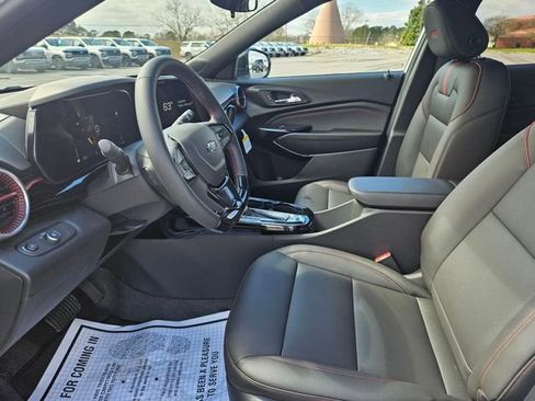 New 2026 Chevrolet Trax RS image 9