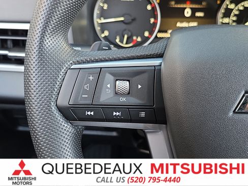 New 2026 Mitsubishi Outlander ES FWD image 16