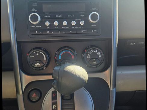 Used 2011 Honda Element EX image 24