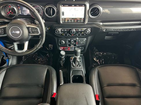 Used 2022 Jeep Wrangler Unlimited Rubicon AWD/4WD image 13