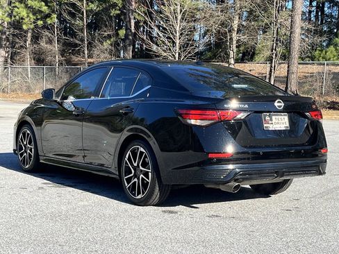 Certified 2025 Nissan Sentra SR image 17