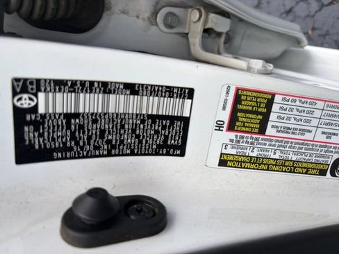 Used 2016 Toyota Corolla S FWD image 15
