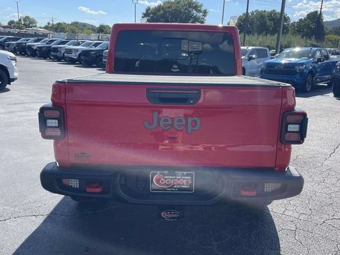 Used 2023 Jeep Gladiator Rubicon w/ LED Lighting Group AWD/4WD image 3
