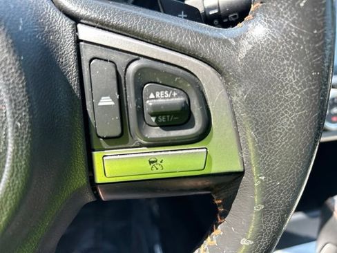 Used 2016 Subaru Crosstrek 2.0i Premium AWD/4WD image 21